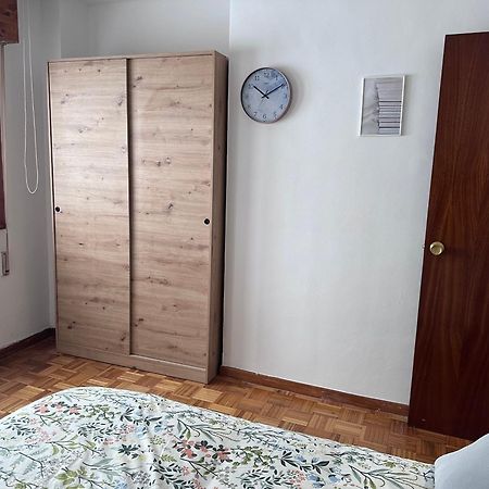 Acogedor Apartamento Con Vistas A La Catedral Y Parking Oviedo Ngoại thất bức ảnh