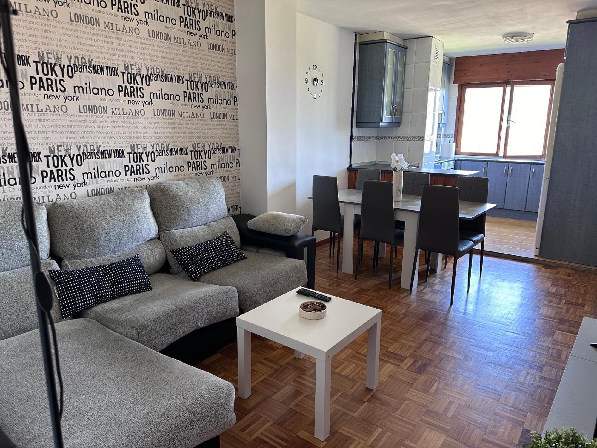 Acogedor Apartamento Con Vistas A La Catedral Y Parking Oviedo Ngoại thất bức ảnh