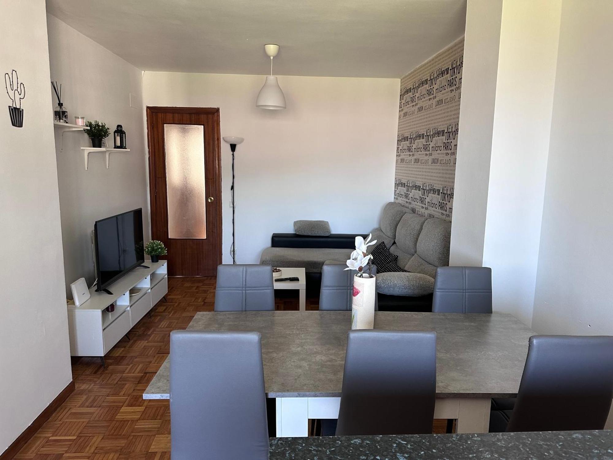 Acogedor Apartamento Con Vistas A La Catedral Y Parking Oviedo Ngoại thất bức ảnh