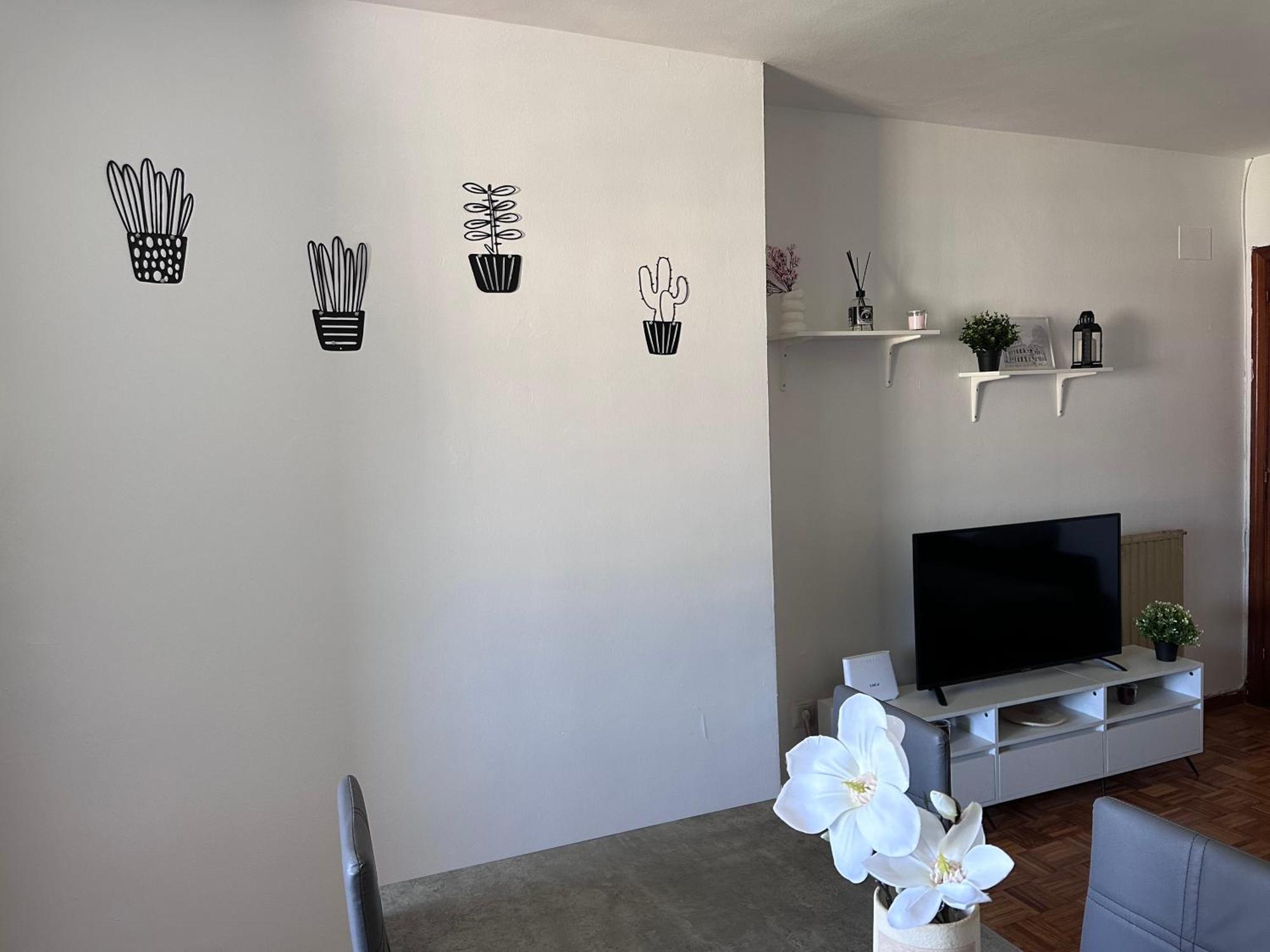 Acogedor Apartamento Con Vistas A La Catedral Y Parking Oviedo Ngoại thất bức ảnh