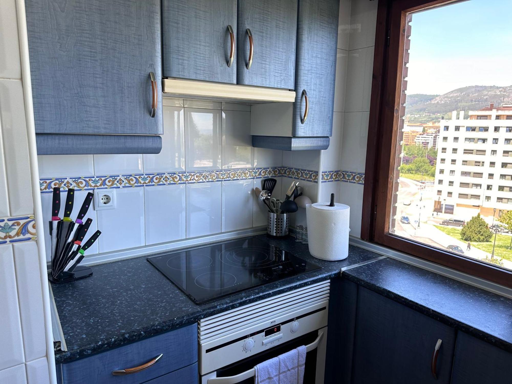 Acogedor Apartamento Con Vistas A La Catedral Y Parking Oviedo Ngoại thất bức ảnh